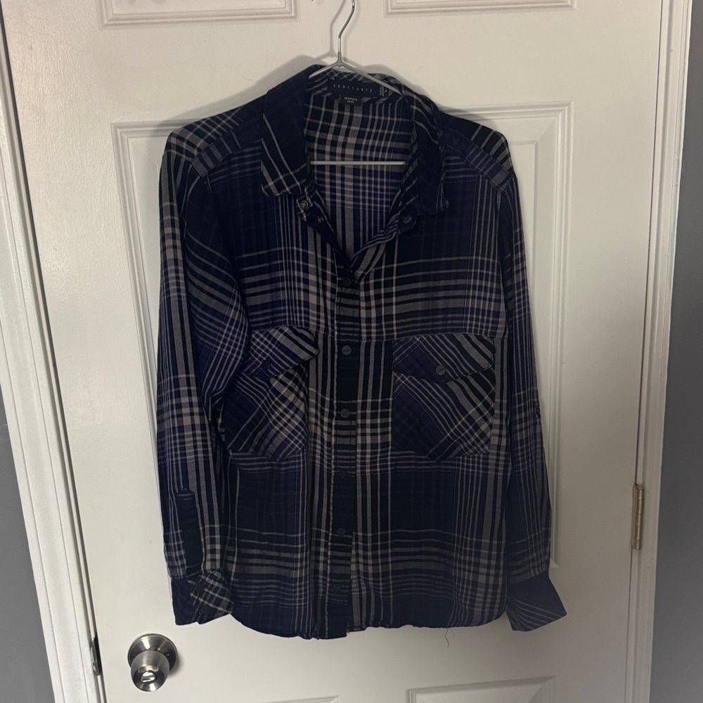 Sanctuary women’s Dark Plaid Shirt Jacket( boyfriend shirt)